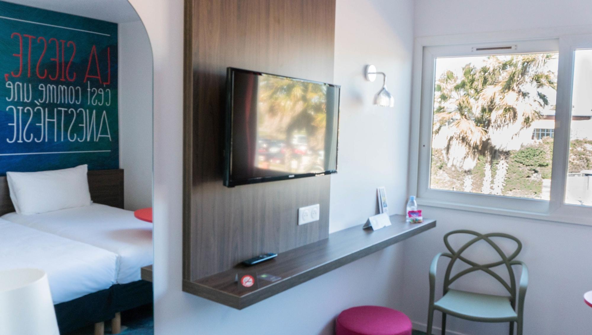 Ibis Styles Perpignan Canet En Roussillon Экстерьер фото