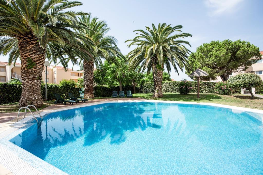 Ibis Styles Perpignan Canet En Roussillon Экстерьер фото
